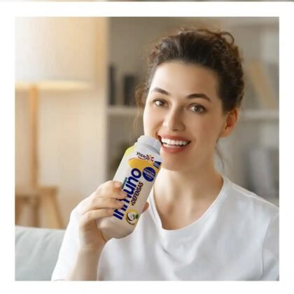 Yoplait Yogurt Inmuno Defensas con Probioticos Sabor a Pina Coco 234mL